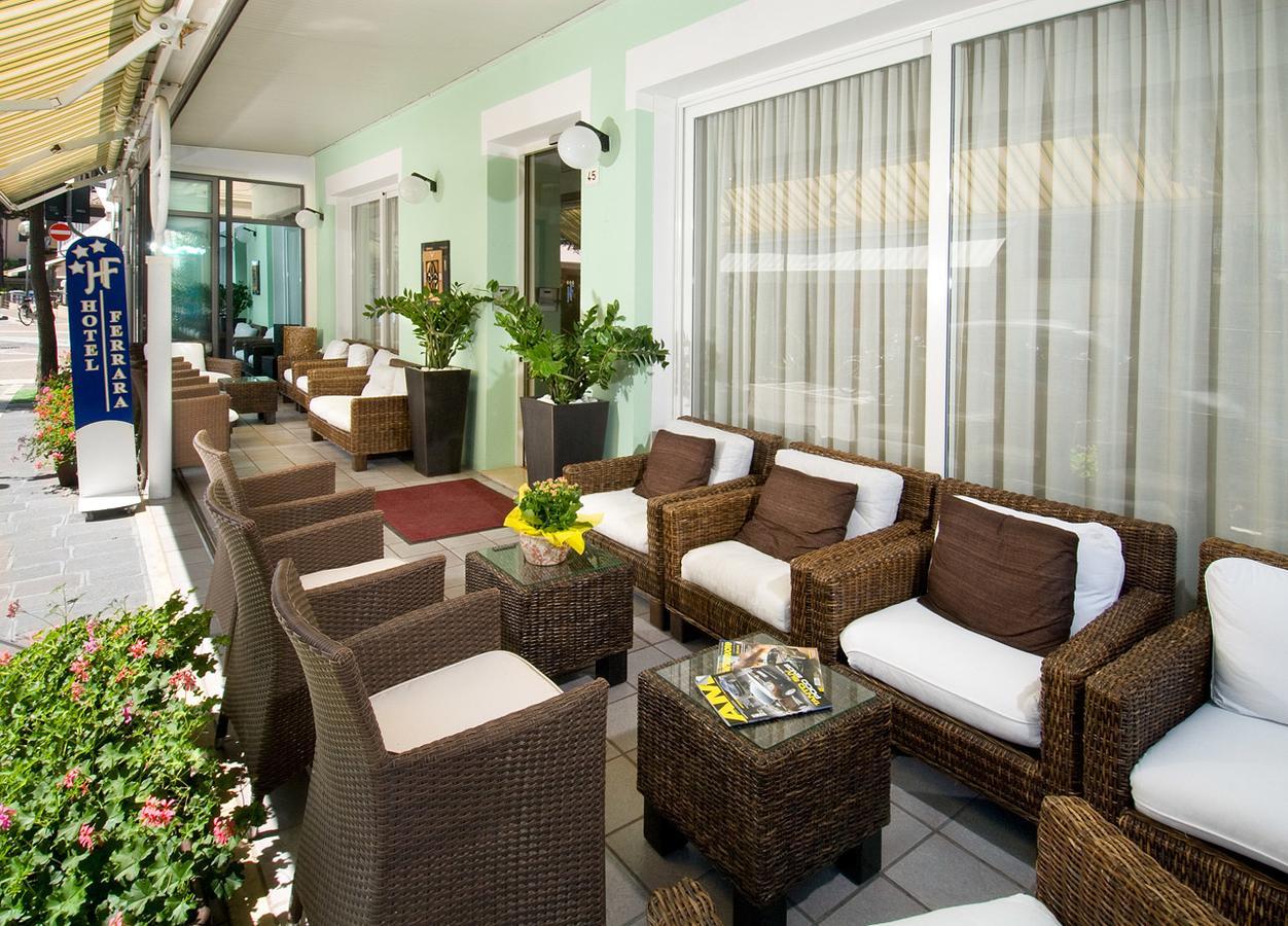 קאטוליקה Hotel Ferrara מראה חיצוני תמונה