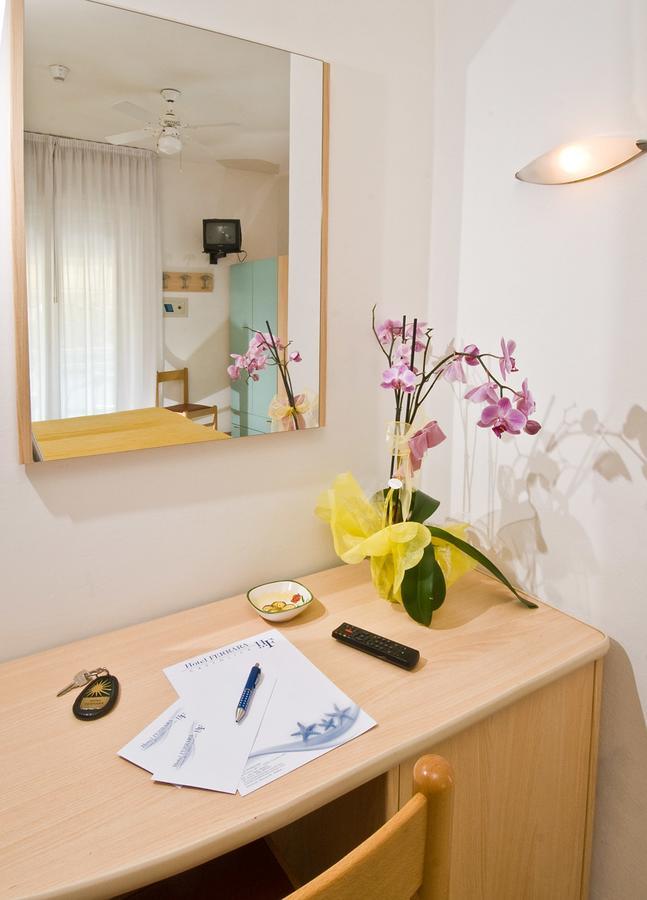 קאטוליקה Hotel Ferrara מראה חיצוני תמונה